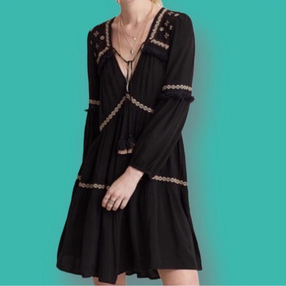 American Eagle Black Embroidered Dress | Size S